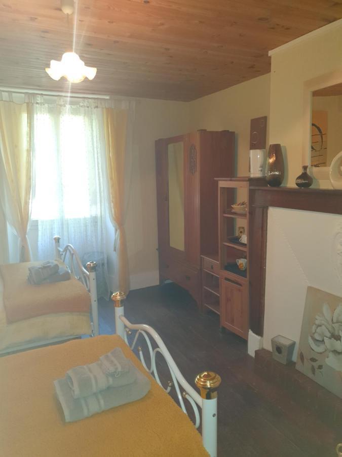 Sunset House Chambres De Hotes Magnac-Laval Екстериор снимка